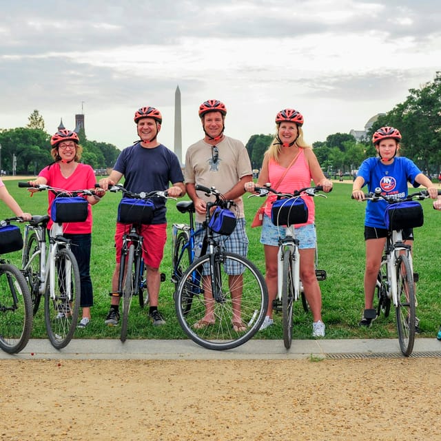 Washington D.C. Bike Rentals - Photo 1 of 4